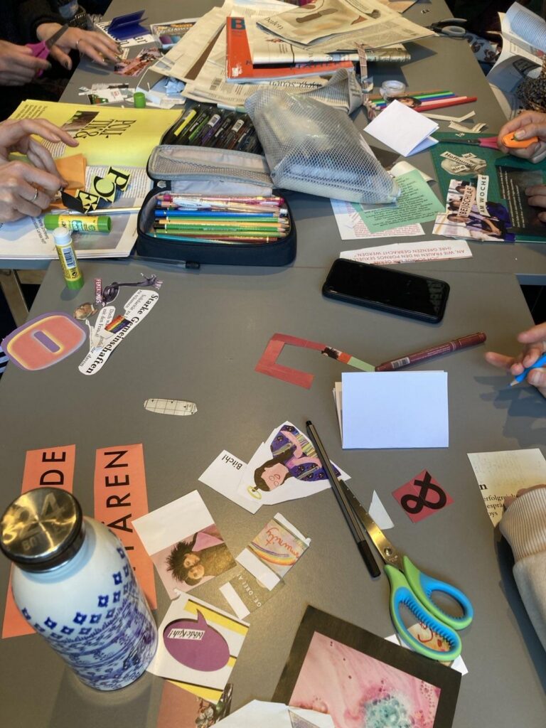 Basteltisch beim Zineworkshop