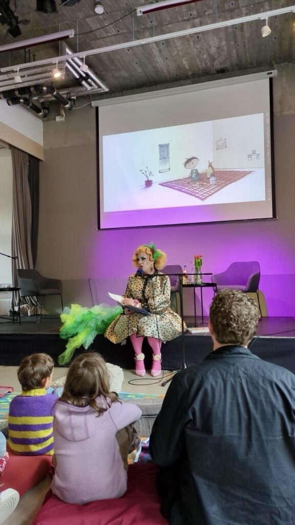 Kinder Drag Lesung